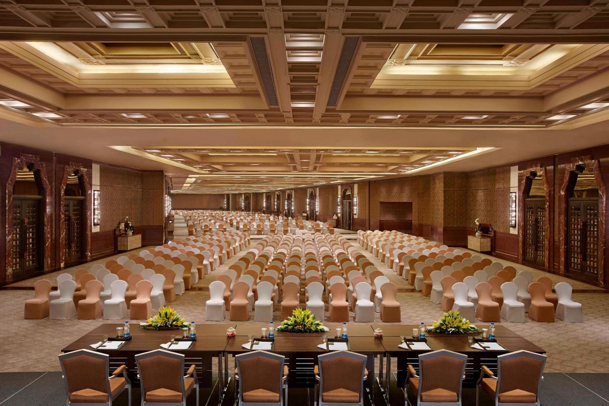 Itc Grand Chola, A Luxury Collection Hotel, Madrás Exterior foto The Grand Ballroom