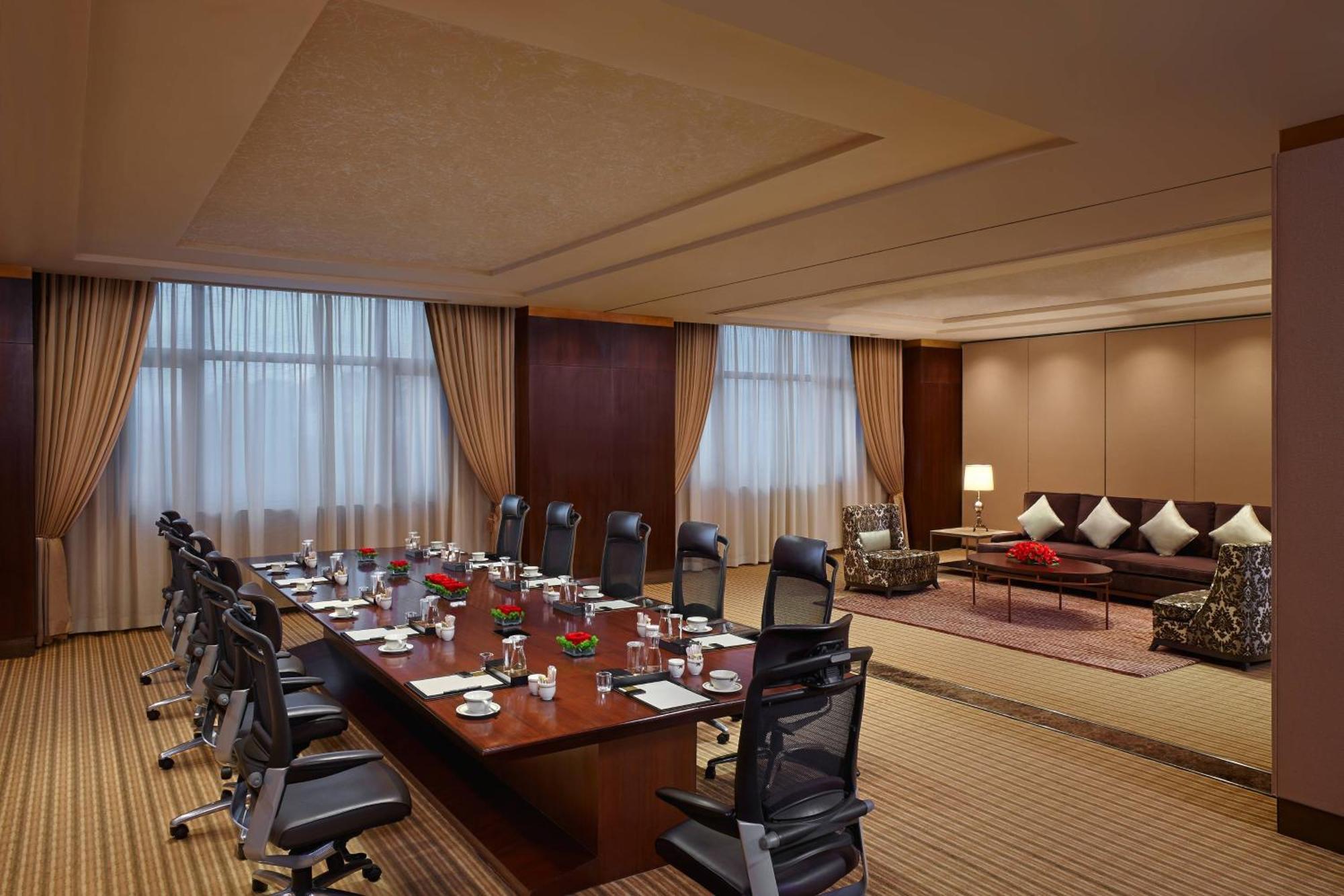 Itc Grand Chola, A Luxury Collection Hotel, Madrás Exterior foto Meeting room